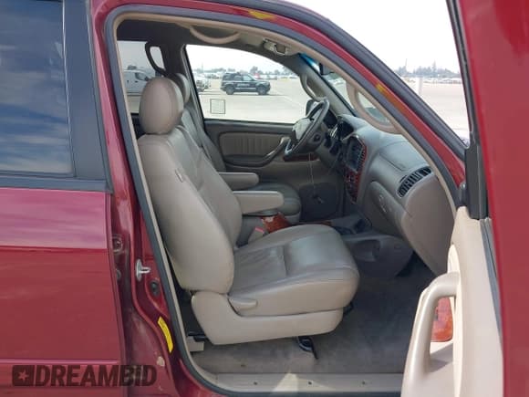 ✅ 2005 Toyota Tundra Limited • VIN: 5TBDT48125S493237 • Lot: 43629421. Listed on IAAI with 166,793 mi. Free auction sales archive from the USA and detailed vehicle history report at DreamBid. Image 5.
