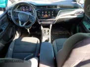 ✅ 2023 Chevrolet Bolt EV 1LT • VIN: 1G1FW6S06P4192898 • Lot: 79537414. Wystawiony na Copart z przebiegiem 21 146 mil. Bezpłatny archiwum sprzedaży aukcyjnych z USA i szczegółowy raport historii pojazdu na DreamBid. Zdjęcie 8.