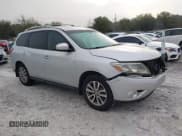 ✅ 2014 Nissan Pathfinder SV • VIN: 5N1AR2MN7EC716214 • Lot: 41499952. Listed on IAAI with 144,283 mi. Free auction sales archive from the USA and detailed vehicle history report at DreamBid. Image 1.