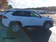 ✅ 2021 Toyota RAV4 LE • VIN: JTMF1RFV8MD069581 • Лот: 43761365. Опубликован ранее на IAAI с пробегом 46 605 миль. Бесплатный доступ к архиву аукционных продаж из США и подробный отчёт об истории автомобиля на DreamBid. Изображение 13.