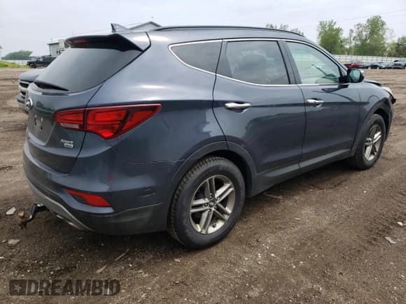 ✅ 2017 Hyundai Santa Fe 2.4L • VIN: 5NMZUDLB2HH028684 • Лот: 54316714. Опубликован ранее на Copart с пробегом 86 222 миль. Бесплатный доступ к архиву аукционных продаж из США и подробный отчёт об истории автомобиля на DreamBid. Изображение 3.