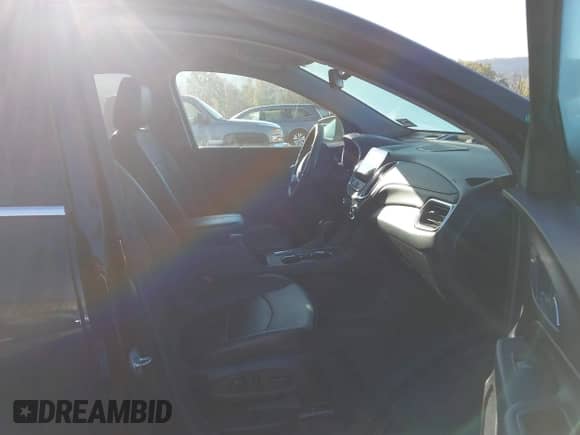 2019 Chevrolet Equinox Premier z VIN 3GNAXXEV5KL363937, wystawiony jako IAAI lot #43361780 z przebiegiem 75 116 mil mil oraz . Historia ofert i sprzedaży dostępna na DreamBid. Obrazek 5.