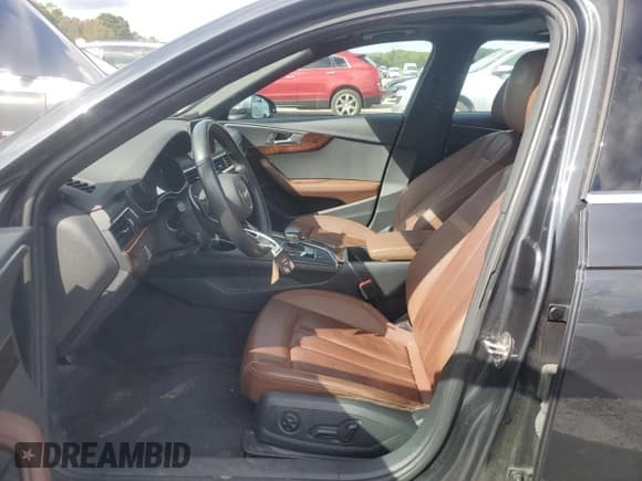 ✅ 2019 Audi A4 • VIN: WAUDNBF42KN019080 • Лот: 73334564. Опубликован ранее на Copart с пробегом 50 983 миль. Бесплатный доступ к архиву аукционных продаж из США и подробный отчёт об истории автомобиля на DreamBid. Изображение 7.