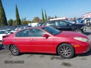 ✅ 2003 Lexus ES 300 • VIN: JTHBF30G536008519 • Lot: 43520436. Wystawiony na IAAI z przebiegiem 284 122 mil. Bezpłatny archiwum sprzedaży aukcyjnych z USA i szczegółowy raport historii pojazdu na DreamBid. Zdjęcie 13.