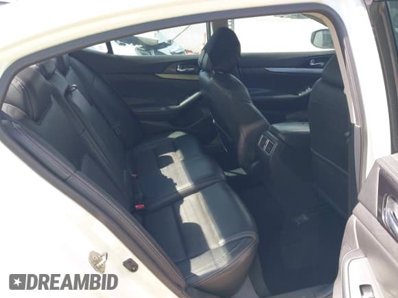 ✅ 2017 Nissan Maxima SR • VIN: 1N4AA6AP6HC428333 • Lot: 42717589. Wystawiony na IAAI z przebiegiem 173 089 mil. Bezpłatny archiwum sprzedaży aukcyjnych z USA i szczegółowy raport historii pojazdu na DreamBid. Zdjęcie 8.