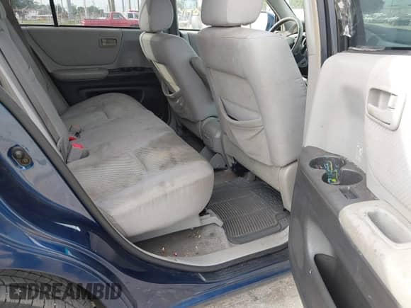 2006 Toyota Highlander z VIN JTEGD21A960147203, wystawiony jako IAAI lot #42781846 z przebiegiem 224 326 mil mil oraz . Historia ofert i sprzedaży dostępna na DreamBid. Obrazek 8.