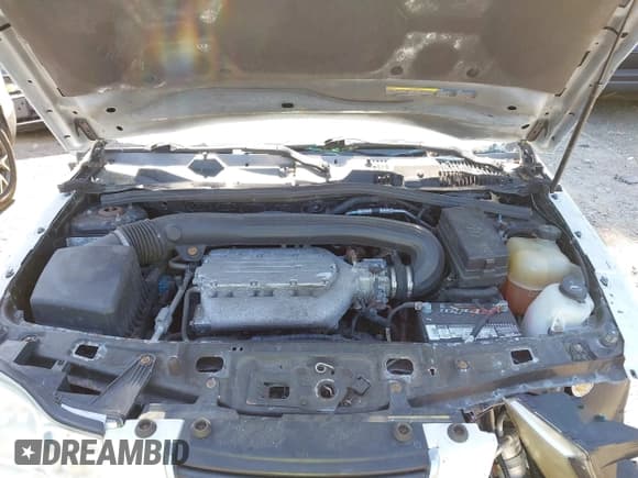 ✅ 2006 Saturn VUE • VIN: 5GZCZ53416S820629 • Lot: 42206120. Wystawiony na IAAI z przebiegiem 1 233 368 mil. Bezpłatny archiwum sprzedaży aukcyjnych z USA i szczegółowy raport historii pojazdu na DreamBid. Zdjęcie 10.