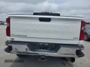 ✅ 2022 Chevrolet Silverado 2500HD LTZ • VIN: 2GC4YPEY0N1240355 • Лот: 60935955. Опубликован ранее на Copart с пробегом 53 705 миль. Бесплатный доступ к архиву аукционных продаж из США и подробный отчёт об истории автомобиля на DreamBid. Изображение 6.