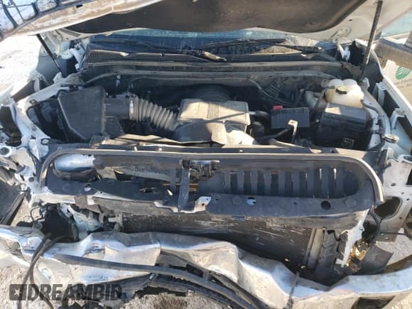 ✅ 2023 GMC Sierra 2500HD Pro • VIN: 1GT49LE75PF128532 • Lot: 41374195. Wystawiony na Copart z przebiegiem 89 600 mil. Bezpłatny archiwum sprzedaży aukcyjnych z USA i szczegółowy raport historii pojazdu na DreamBid. Zdjęcie 11.