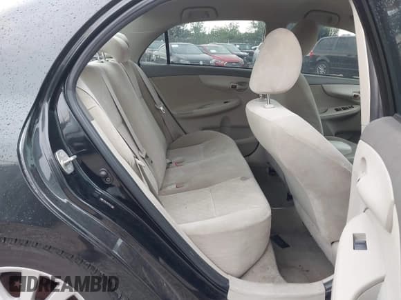 ✅ 2009 Toyota Corolla LE • VIN: JTDBL40E49J011061 • Лот: 43017769. Опубликован ранее на IAAI с пробегом 177 356 миль. Бесплатный доступ к архиву аукционных продаж из США и подробный отчёт об истории автомобиля на DreamBid. Изображение 8.