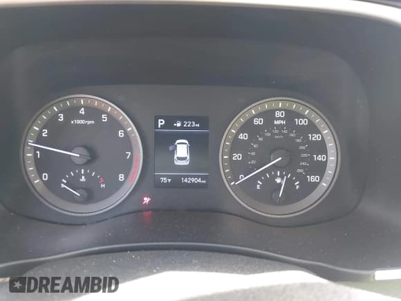 ✅ 2019 Hyundai Tucson SE • VIN: KM8J23A40KU905234 • Лот: 43356661. Опубликован ранее на IAAI с пробегом 142 904 миль. Бесплатный доступ к архиву аукционных продаж из США и подробный отчёт об истории автомобиля на DreamBid. Изображение 7.