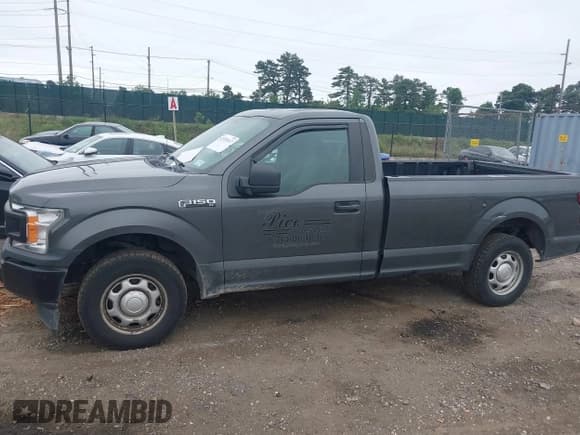 ✅ 2019 Ford F-150 XL • VIN: 1FTMF1CBXKKC45446 • Lot: 42579317. Listed on IAAI with 126,301 mi. Free auction sales archive from the USA and detailed vehicle history report at DreamBid. Image 14.