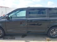 ✅ 2017 Dodge Grand Caravan SXT • VIN: 2C4RDGCG1HR645660 • Lot: 42663887. Wystawiony na IAAI z przebiegiem 100 260 mil. Bezpłatny archiwum sprzedaży aukcyjnych z USA i szczegółowy raport historii pojazdu na DreamBid. Zdjęcie 15.