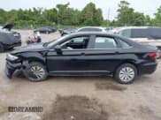 ✅ 2019 Volkswagen Jetta S • VIN: 3VWC57BU9KM201612 • Lot: 42336966. Wystawiony na IAAI z przebiegiem 24 865 mil. Bezpłatny archiwum sprzedaży aukcyjnych z USA i szczegółowy raport historii pojazdu na DreamBid. Zdjęcie 14.