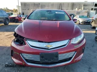 ✅ 2018 Chevrolet Volt LT • VIN: 1G1RC6S59JU137127 • Lot: 76076144. Wystawiony na Copart z przebiegiem 29 009 mil. Bezpłatny archiwum sprzedaży aukcyjnych z USA i szczegółowy raport historii pojazdu na DreamBid. Zdjęcie 5.