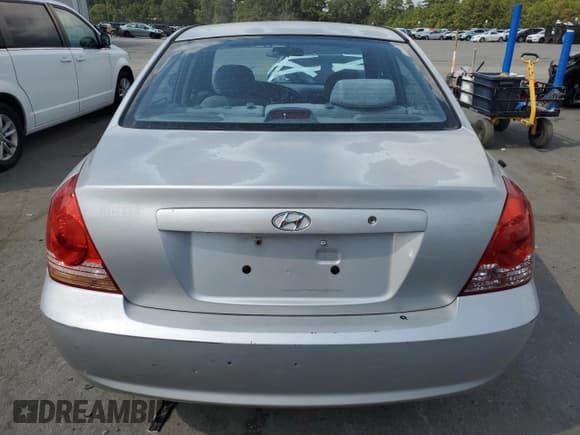 ✅ 2005 Hyundai Elantra GLS • VIN: KMHDN46D25U973249 • Lot: 81122565. Wystawiony na Copart z przebiegiem 65 510 mil. Bezpłatny archiwum sprzedaży aukcyjnych z USA i szczegółowy raport historii pojazdu na DreamBid. Zdjęcie 6.