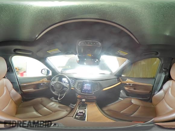 ✅ 2021 Volvo XC90 Momentum • VIN: YV4A22PKXM1694694 • Lot: 67388875. Listed on Copart with 105,130 mi. Free auction sales archive from the USA and detailed vehicle history report at DreamBid. Image 16.