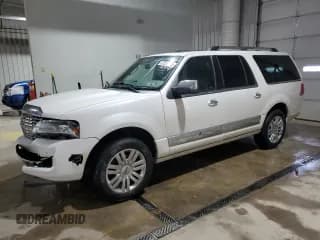 ✅ 2014 Lincoln Navigator • VIN: 5LMJJ3J57EEL04202 • Лот: 53257215. Опубликован ранее на Copart с пробегом 154 730 миль. Бесплатный доступ к архиву аукционных продаж из США и подробный отчёт об истории автомобиля на DreamBid. Изображение 1.