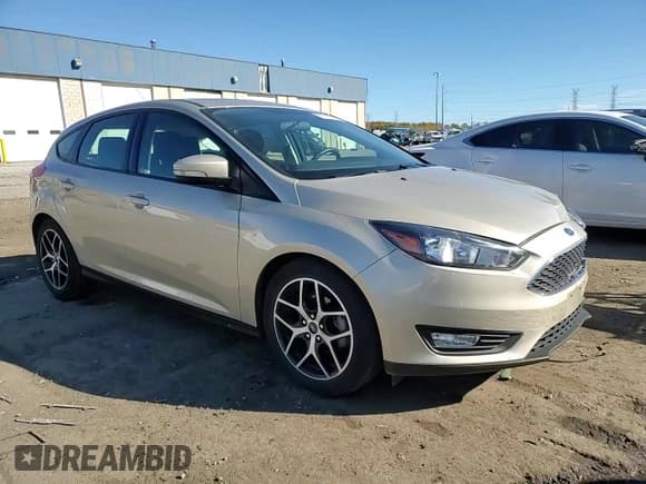 ✅ 2018 Ford Focus SEL • VIN: 1FADP3M20JL246269 • Лот: 90011775. Опубликован ранее на Copart с пробегом 47 806 миль. Бесплатный доступ к архиву аукционных продаж из США и подробный отчёт об истории автомобиля на DreamBid. Изображение 13.