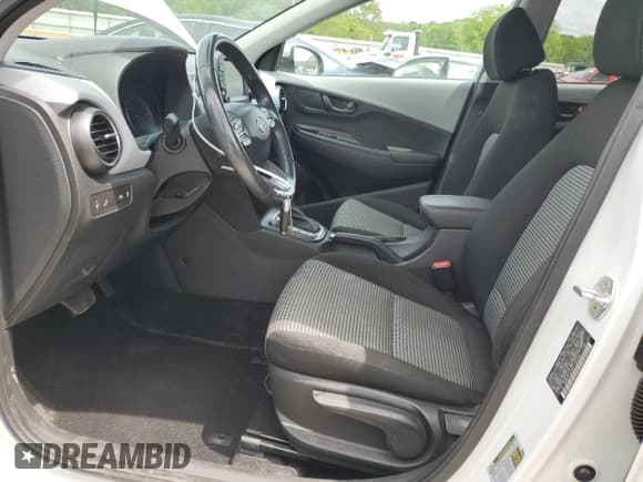 ✅ 2019 Hyundai Kona SEL • VIN: KM8K2CAA9KU192599 • Лот: 52764744. Опубликован ранее на Copart с пробегом 53 853 миль. Бесплатный доступ к архиву аукционных продаж из США и подробный отчёт об истории автомобиля на DreamBid. Изображение 7.