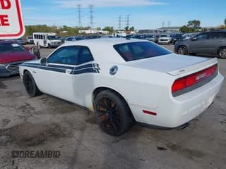 ✅ 2013 Dodge Challenger R/T Plus • VIN: 2C3CDYBTXDH531266 • Lot: 43506450. Wystawiony na IAAI z przebiegiem 74 712 mil. Bezpłatny archiwum sprzedaży aukcyjnych z USA i szczegółowy raport historii pojazdu na DreamBid. Zdjęcie 3.