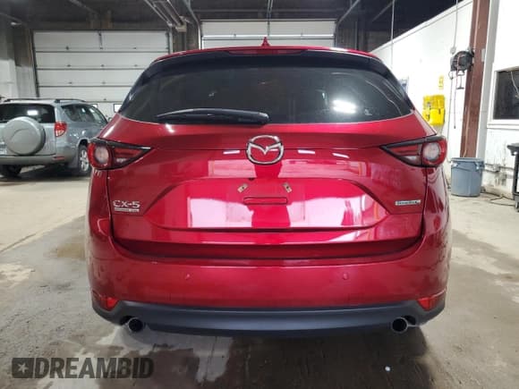 ✅ 2020 Mazda CX-5 Signature • VIN: JM3KFBEY5L0862174 • Lot: 69908395. Wystawiony na Copart z przebiegiem 31 728 mil. Bezpłatny archiwum sprzedaży aukcyjnych z USA i szczegółowy raport historii pojazdu na DreamBid. Zdjęcie 6.