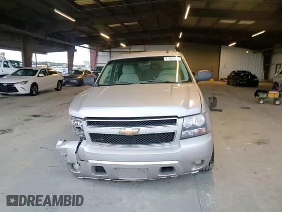 ✅ 2007 Chevrolet Tahoe LS • VIN: 1GNFC13C37J392786 • Lot: 81931635. Listed on Copart with 179,423 mi. Free auction sales archive from the USA and detailed vehicle history report at DreamBid. Image 15.