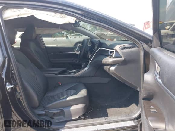 2022 Toyota Camry SE with VIN 4T1G11BK1NU053821, listed as a IAAI auction lot 42936203 with 41,547 mi miles and . Bid and sale history available at DreamBid. Image 5.