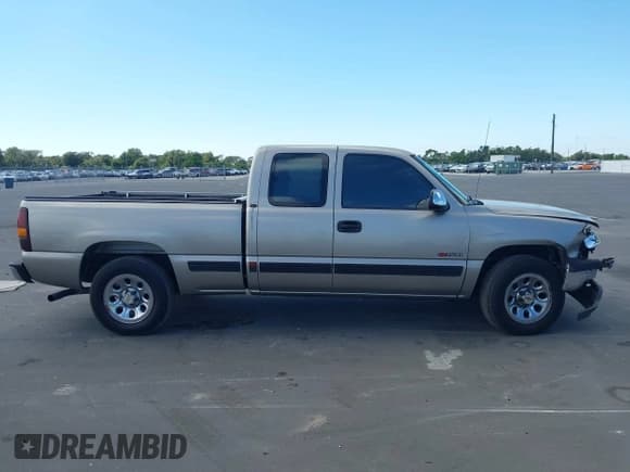 ✅ 2001 Chevrolet Silverado 1500 LS • VIN: 2GCEC19W311393346 • Lot: 43542557. Listed on IAAI with 178,061 mi. Free auction sales archive from the USA and detailed vehicle history report at DreamBid. Image 13.