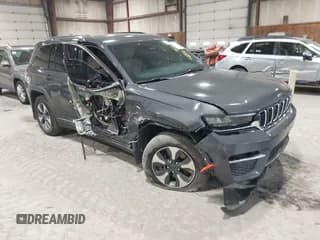 ✅ 2023 Jeep Grand Cherokee • VIN: 1C4RJYB6XPC664772 • Lot: 41913782. Listed on IAAI with 41,872 mi. Free auction sales archive from the USA and detailed vehicle history report at DreamBid. Image 1.