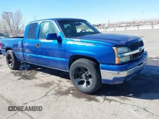 2004 Chevrolet Silverado 1500 LS with VIN 2GCEC19V241380504, listed as a IAAI auction lot 41655926 with 236,121 mi miles and . Bid and sale history available at DreamBid. Image 1.