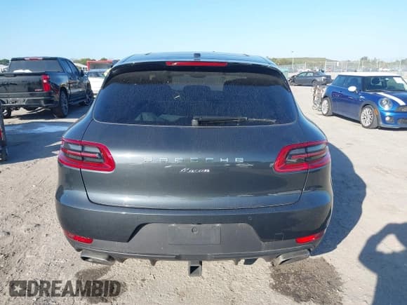 ✅ 2017 Porsche Macan • VIN: WP1AA2A50HLB05251 • Lot: 41508514. Wystawiony na IAAI z przebiegiem 45 736 mil. Bezpłatny archiwum sprzedaży aukcyjnych z USA i szczegółowy raport historii pojazdu na DreamBid. Zdjęcie 16.