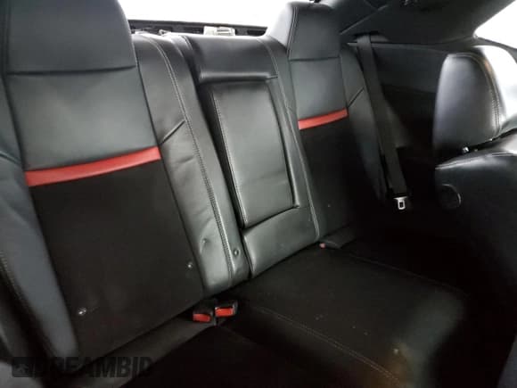 ✅ 2013 Dodge Challenger SRT-8 • VIN: 2C3CDYCJ6DH601181 • Lot: 44399275. Wystawiony na Copart z przebiegiem 110 966 mil. Bezpłatny archiwum sprzedaży aukcyjnych z USA i szczegółowy raport historii pojazdu na DreamBid. Zdjęcie 10.