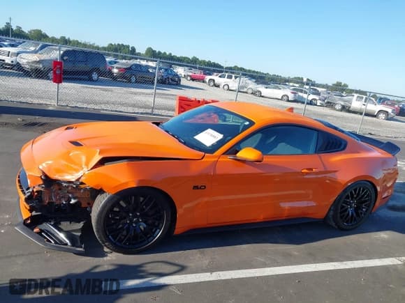 ✅ 2020 Ford Mustang GT • VIN: 1FA6P8CF9L5177633 • Lot: 43136883. Listed on IAAI with 7,350 mi. Free auction sales archive from the USA and detailed vehicle history report at DreamBid. Image 15.