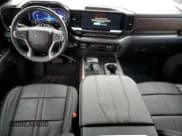 ✅ 2025 Chevrolet Silverado 1500 High Country • VIN: 1GCUKJE89SZ161560 • Lot: 85672395. Listed on Copart with 9,390 mi. Free auction sales archive from the USA and detailed vehicle history report at DreamBid. Image 8.