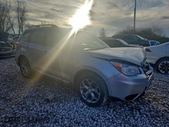 ✅ 2016 Subaru Forester Touring • VIN: JF2SJAVC8GH560912 • Lot: 92252675. Wystawiony na Copart z przebiegiem 171 277 mil. Bezpłatny archiwum sprzedaży aukcyjnych z USA i szczegółowy raport historii pojazdu na DreamBid. Zdjęcie 4.