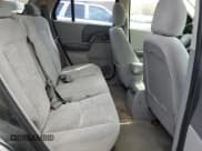 ✅ 2003 Saturn VUE • VIN: 5GZCZ53B33S905255 • Lot: 45093094. Wystawiony na Copart z przebiegiem 126 324 mil. Bezpłatny archiwum sprzedaży aukcyjnych z USA i szczegółowy raport historii pojazdu na DreamBid. Zdjęcie 11.