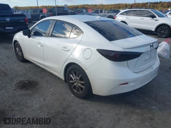 ✅ 2016 Mazda 3 i Touring • VIN: JM1BM1W72G1348510 • Lot: 43522040. Listed on IAAI with 140,008 mi. Free auction sales archive from the USA and detailed vehicle history report at DreamBid. Image 3.