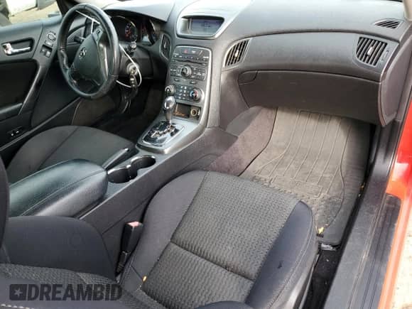 2012 Hyundai Genesis Coupe 2.0T with VIN KMHHT6KDXCU076573, listed as a Copart auction lot 82363204 with 101,333 mi miles and Clean title. Bid and sale history available at DreamBid. Image 8.