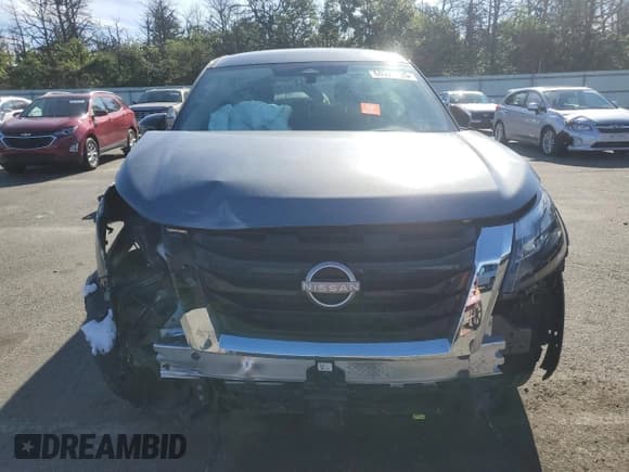 ✅ 2024 Nissan Pathfinder S • VIN: 5N1DR3AC3RC288685 • Lot: 68927125. Wystawiony na Copart z przebiegiem 16 213 mil. Bezpłatny archiwum sprzedaży aukcyjnych z USA i szczegółowy raport historii pojazdu na DreamBid. Zdjęcie 5.