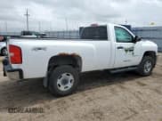 ✅ 2013 Chevrolet Silverado 2500HD Work Truck • VIN: 1GC0KVCG1DF176641 • Lot: 57425785. Wystawiony na Copart z przebiegiem 195 846 mil. Bezpłatny archiwum sprzedaży aukcyjnych z USA i szczegółowy raport historii pojazdu na DreamBid. Zdjęcie 3.