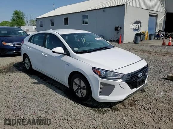 ✅ 2017 Hyundai Ioniq Blue • VIN: KMHC65LC3HU037395 • Lot: 54476255. Wystawiony na Copart z przebiegiem 60 242 mil. Bezpłatny archiwum sprzedaży aukcyjnych z USA i szczegółowy raport historii pojazdu na DreamBid. Zdjęcie 14.