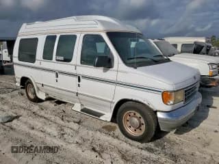 ✅ 1996 Ford Econoline Cargo • VIN: 1FDFE24H0THA19205 • Лот: 93256405. Опубликован ранее на Copart с пробегом 248 109 миль. Бесплатный доступ к архиву аукционных продаж из США и подробный отчёт об истории автомобиля на DreamBid. Изображение 4.