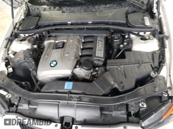 ✅ 2006 BMW 3 Series 325i • VIN: WBAVB17536NK35556 • Lot: 55650085. Wystawiony na Copart z przebiegiem 149 964 mil. Bezpłatny archiwum sprzedaży aukcyjnych z USA i szczegółowy raport historii pojazdu na DreamBid. Zdjęcie 11.