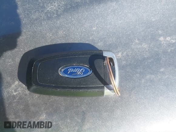 ✅ 2020 Ford EcoSport SE • VIN: MAJ3S2GE2LC348153 • Лот: 43438232. Опубликован ранее на IAAI с пробегом 73 427 миль. Бесплатный доступ к архиву аукционных продаж из США и подробный отчёт об истории автомобиля на DreamBid. Изображение 11.