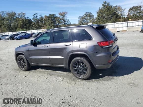 ✅ 2019 Jeep Grand Cherokee Upland • VIN: 1C4RJEAG8KC778609 • Lot: 87417185. Listed on Copart with 73,493 mi. Free auction sales archive from the USA and detailed vehicle history report at DreamBid. Image 2.