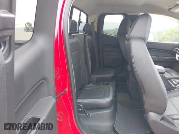 ✅ 2016 Chevrolet Colorado 4WD Z71 • VIN: 1GCHTDEAXG1100016 • Лот: 42915633. Опубликован ранее на IAAI с пробегом 51 078 миль. Бесплатный доступ к архиву аукционных продаж из США и подробный отчёт об истории автомобиля на DreamBid. Изображение 8.