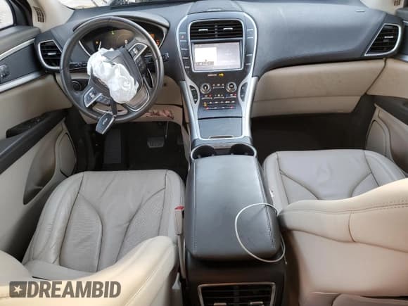 ✅ 2020 Lincoln Nautilus Standard • VIN: 2LMPJ8J91LBL35276 • Lot: 83287364. Listed on Copart with 43,139 mi. Free auction sales archive from the USA and detailed vehicle history report at DreamBid. Image 8.