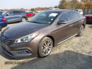 ✅ 2015 Hyundai Sonata Sport • VIN: 5NPE34AB6FH084163 • Lot: 43640225. Listed on IAAI with 234,665 mi. Free auction sales archive from the USA and detailed vehicle history report at DreamBid. Image 17.