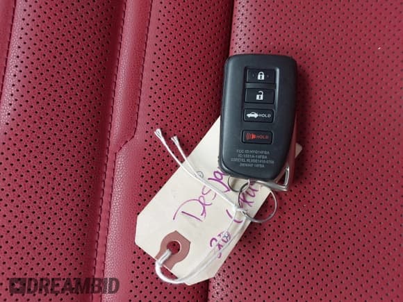 ✅ 2020 Lexus RC • VIN: JTHSZ5DCXL5010394 • Lot: 41879283. Wystawiony na IAAI z przebiegiem 22 112 mil. Bezpłatny archiwum sprzedaży aukcyjnych z USA i szczegółowy raport historii pojazdu na DreamBid. Zdjęcie 11.